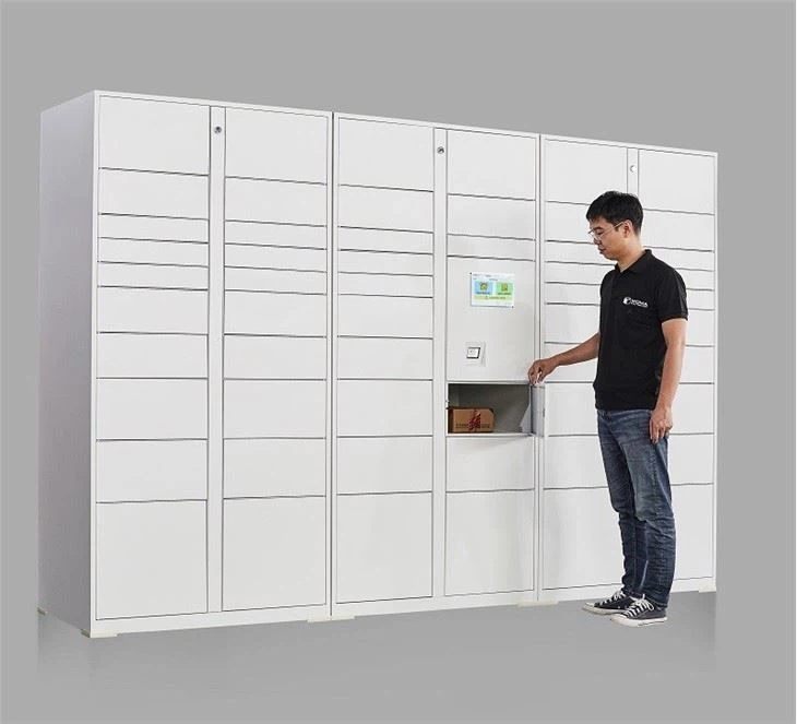 Smart Parcel Locker